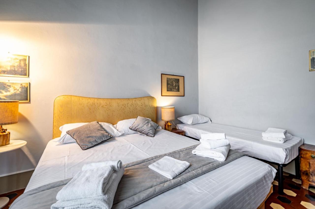 Roommo D'Azeglio Florence Exterior photo