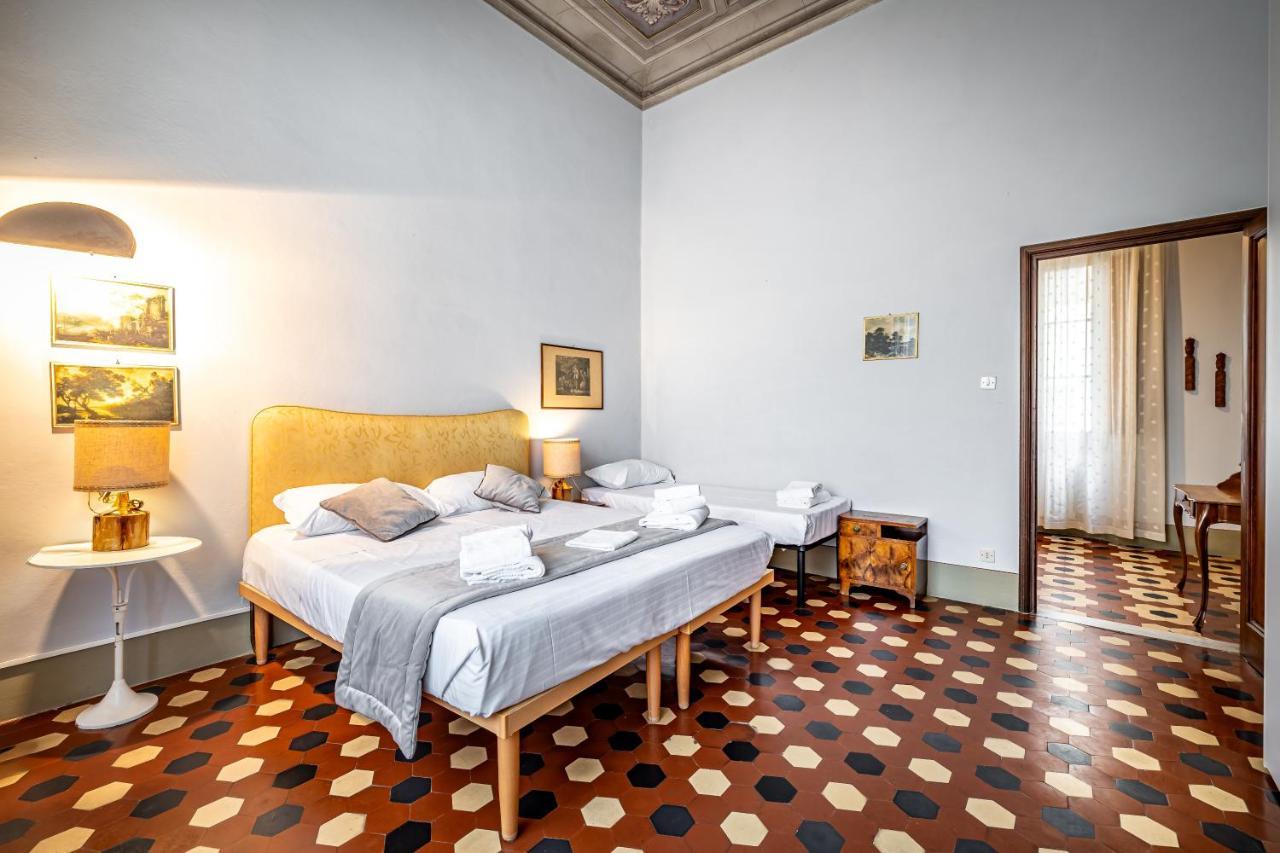Roommo D'Azeglio Florence Exterior photo
